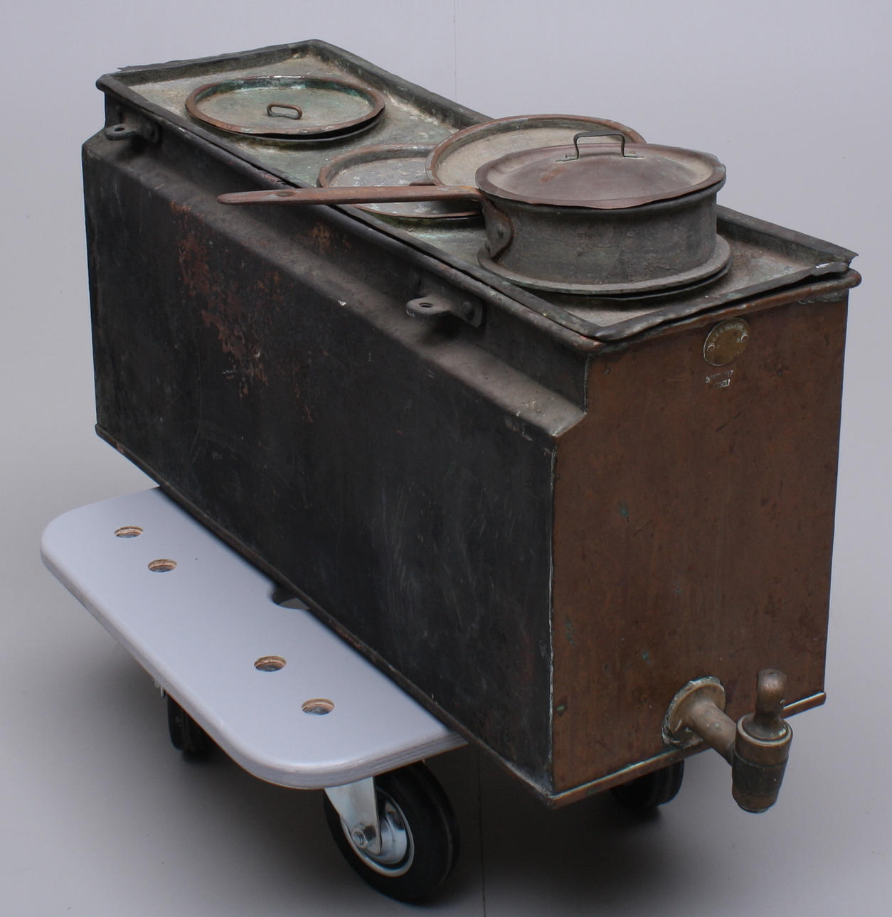 VARMVATTENBEHÅLLARE, koppar, Bolinders Stockholm.