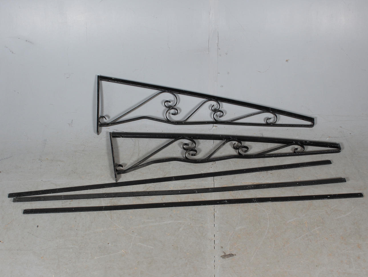 ENTRÈCOOF, hierro forjado.