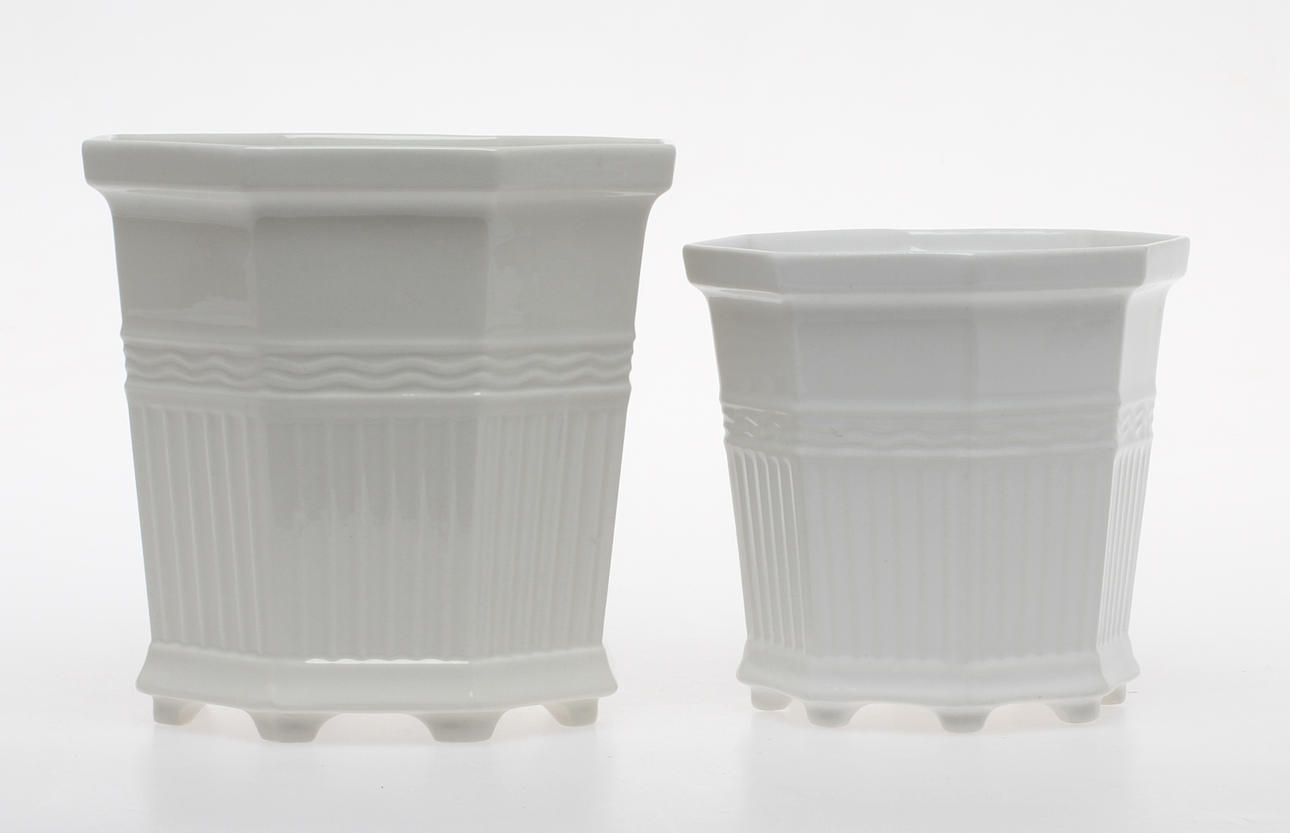 YTTERFODER 2 st, porslin, Prins Eugene Waldmarsudde, Gustavsberg.