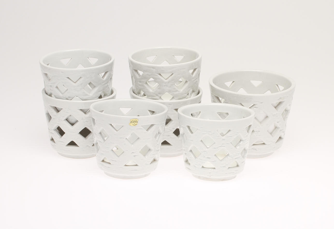 YTTERFODER 6 + 1. Porslin. Gunnar Nylund. Rörstrand.