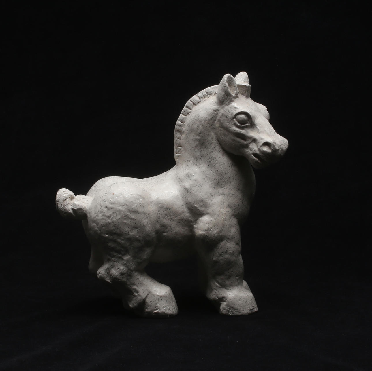 SCULPTURE, horse, plaster.