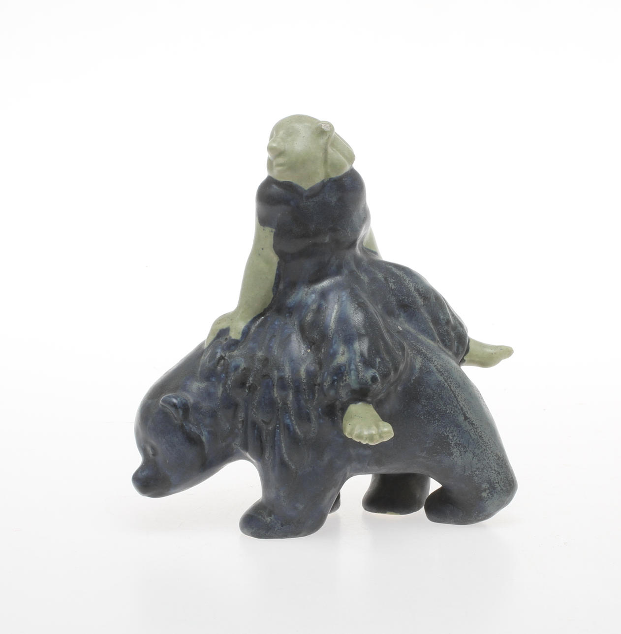 FIGURIN, Troll med björn, keramik, Åke Holm.