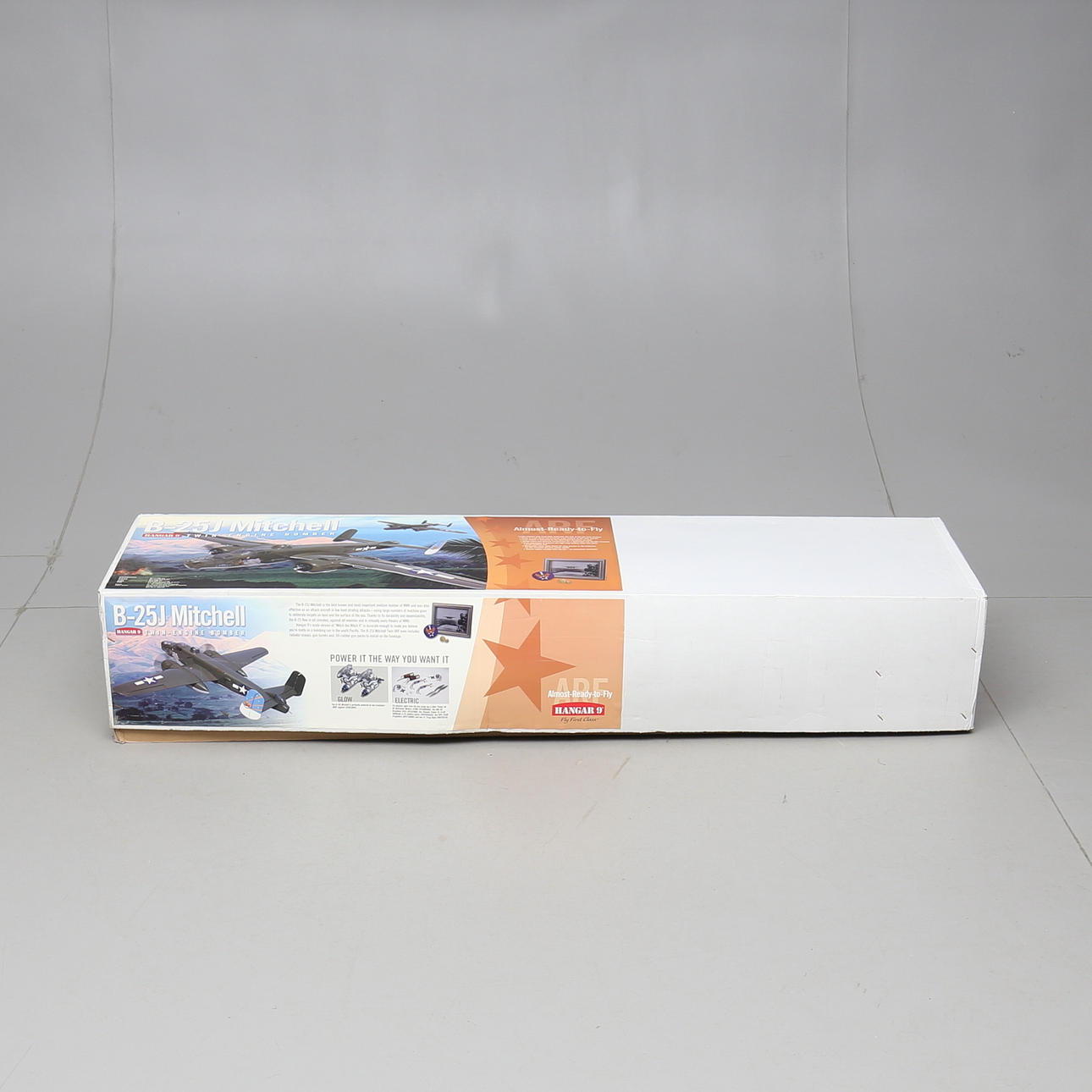 RC AIRPLANE, B-25J Mitchell ARF, Hangar 9.