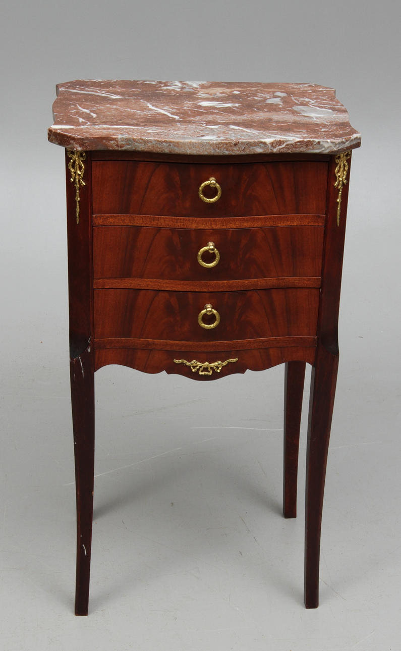 NATTDUKSBORD, med stenskiva, 1900-tal.