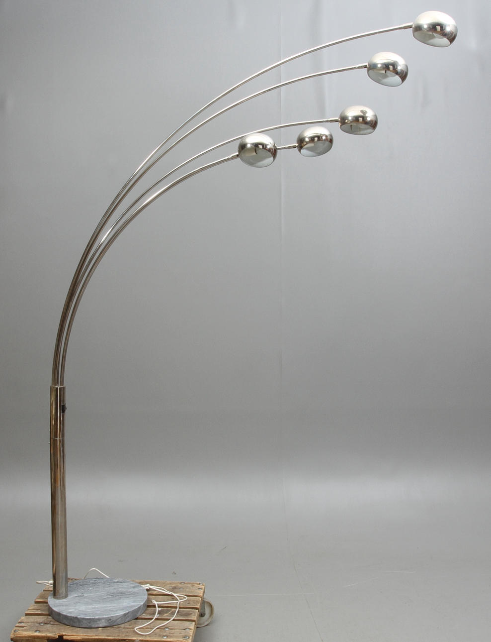 GOLVLAMPA, 1900/2000-tal.