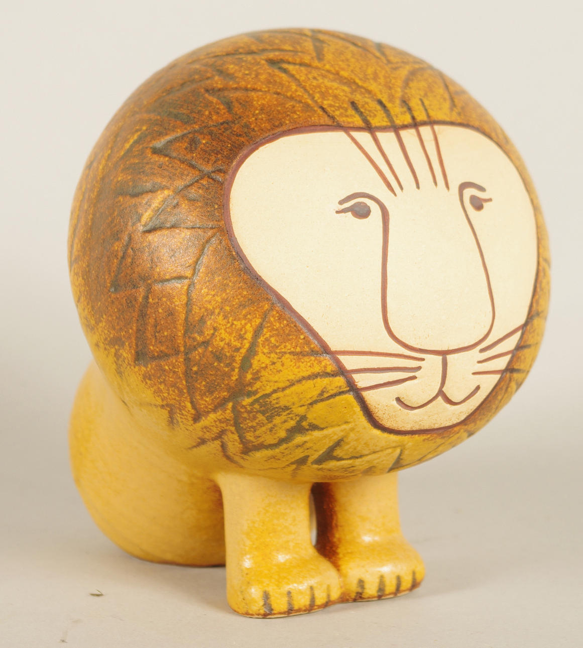 KERAMIKFIGUR, lejon, Lisa Larson.