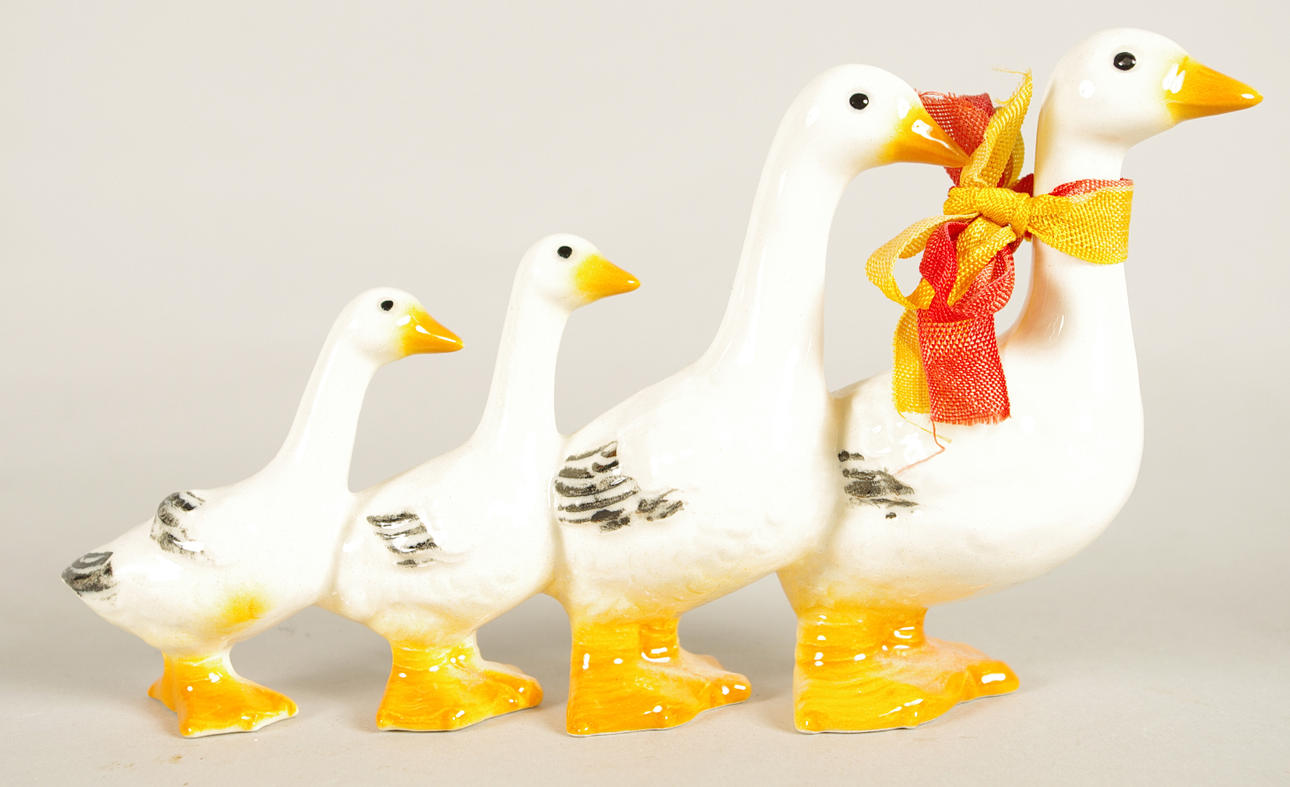 PORSLINFIGUR, gåsfamilj, Goebel.