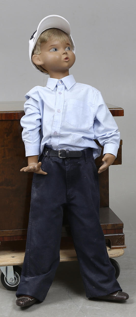 PROVDOCKA, barn-modell, Hindsgaul, Danmark.