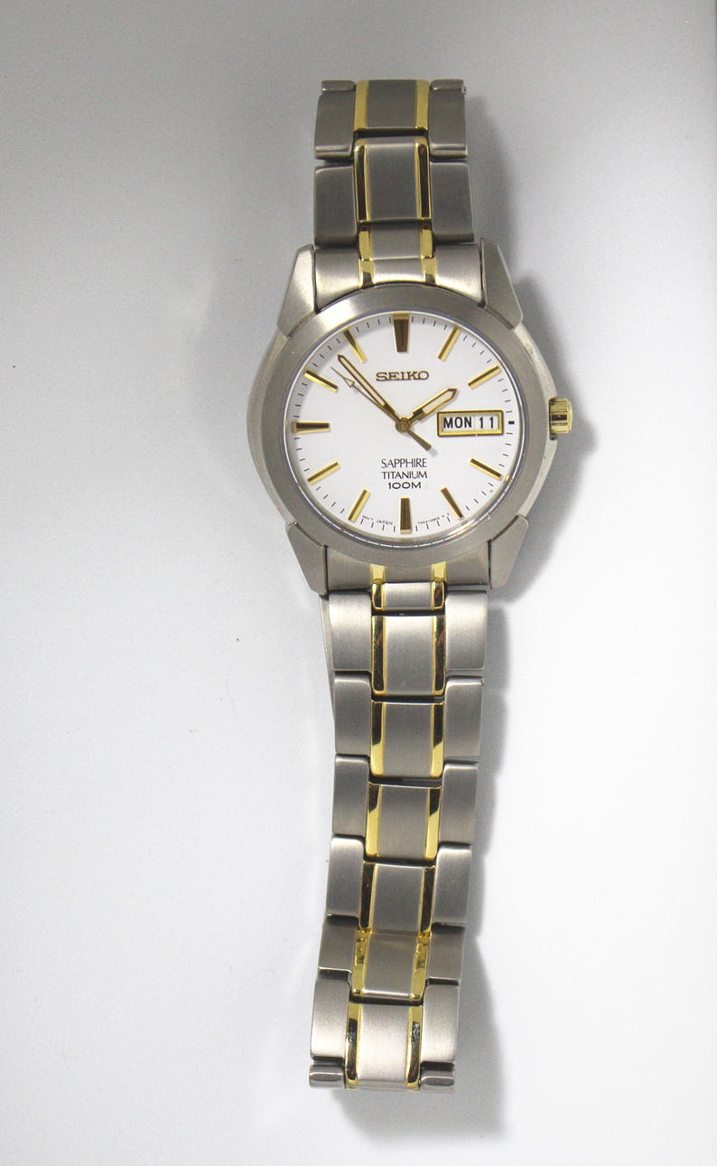 WRIST WATCH, Men, Titanium, Seiko 7n43-0as0. Clocks
