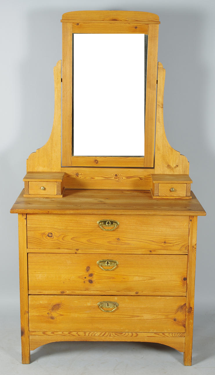 SPEGELBYRÅ, fur med fasettslipat glas, tidigt 1900-tal.