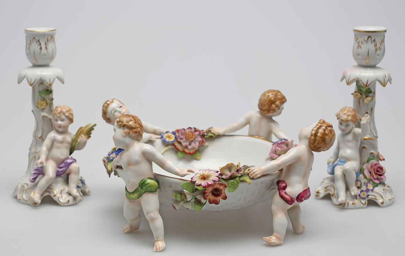 BORDSUPPSATS, 3 delar, porslin, rokoko stil, Tyskland.