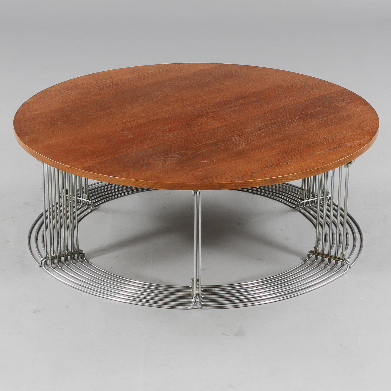 SOFFBORD, Verner Panton, ur serien Pantonova, Fritz Hansen, Danmark.