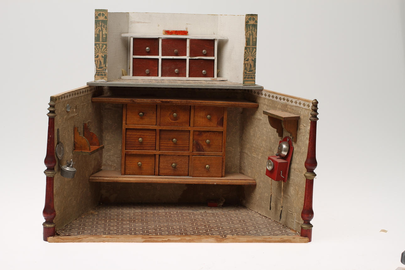 GEMLA AFFÄRSINREDNING.