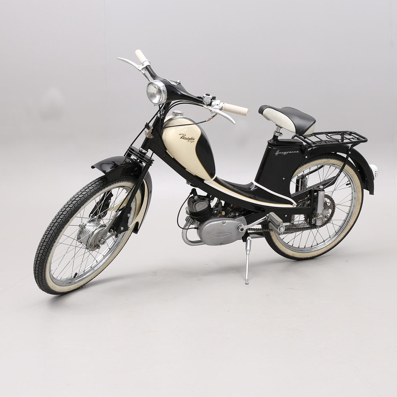 MOPED, Husqvarna Roulette Luxury, 50cc.