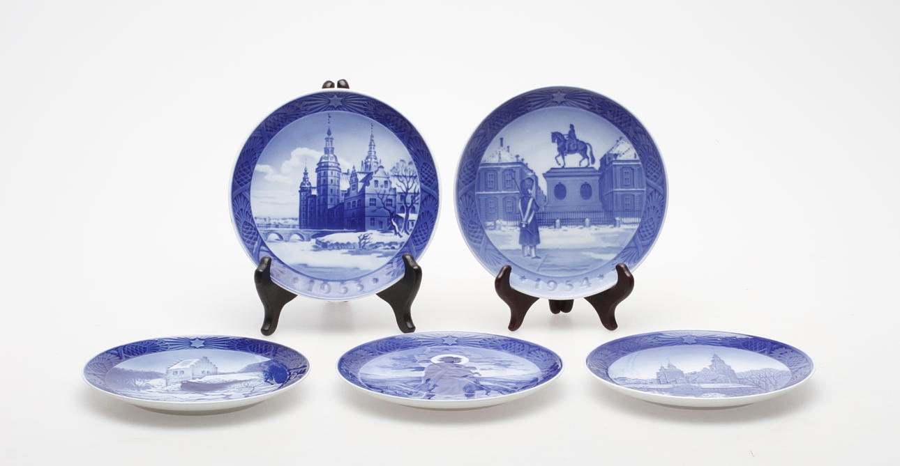 JULTALLRIKAR, 5 st, Royal Copenhagen, år 1953, 1954, 1956, 1957 och 1966.