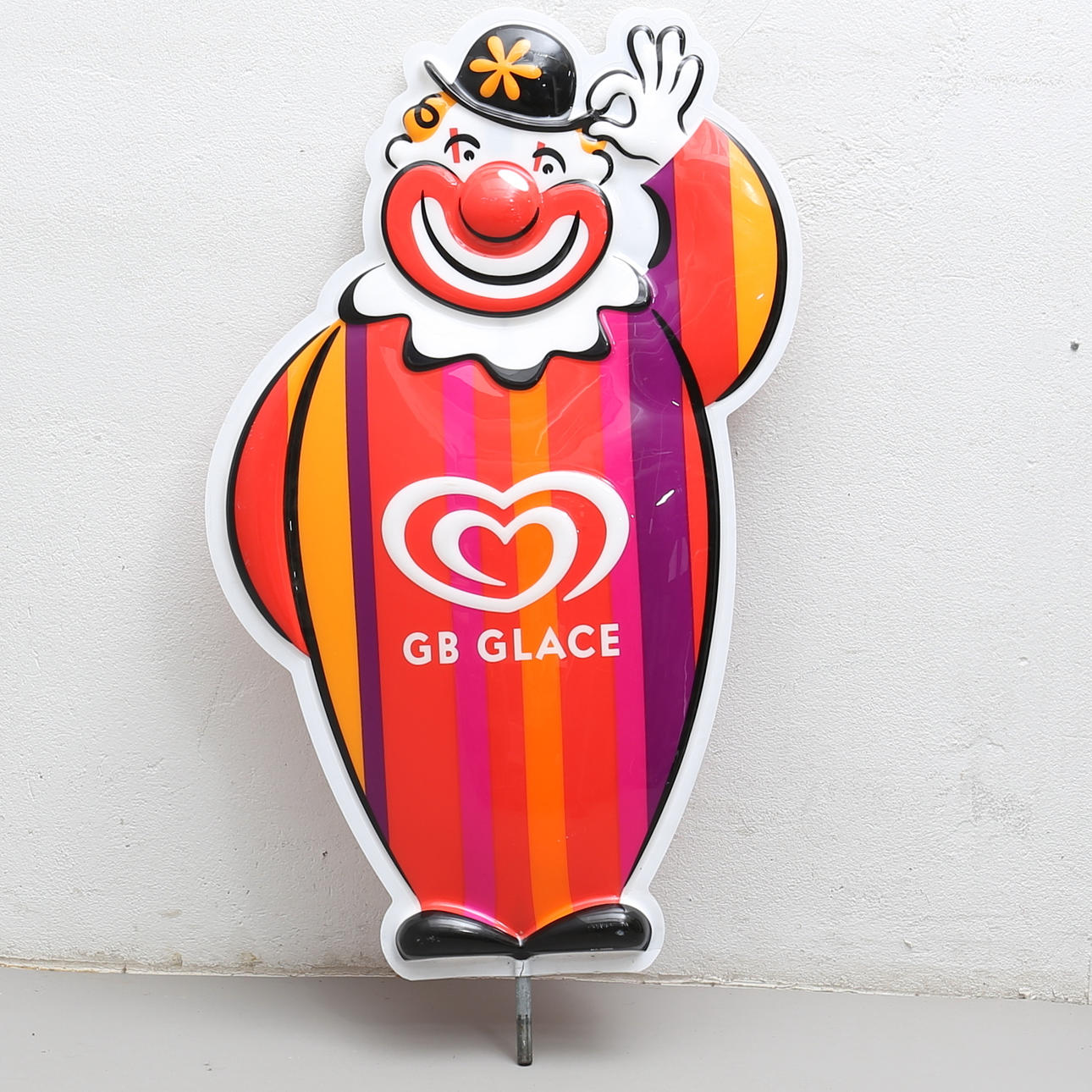 GLASSGUBBE, GB Glace, 1900-tal.