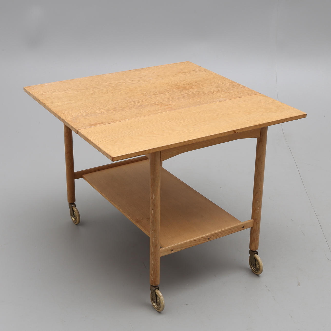 SERVERINGSVAGN, "JEAN", POUL M. VOLTHER, GEMLA.