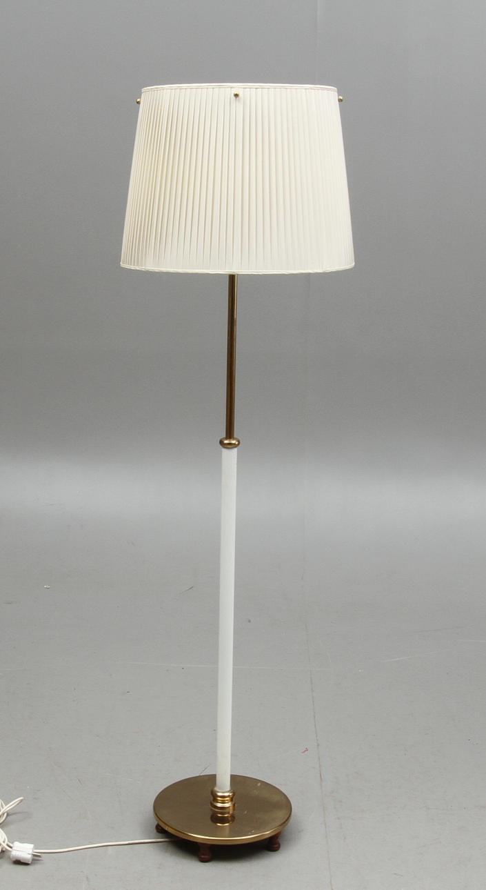 GOLVLAMPA, Josef Frank för Firma Svenskt Tenn, modell 2564.