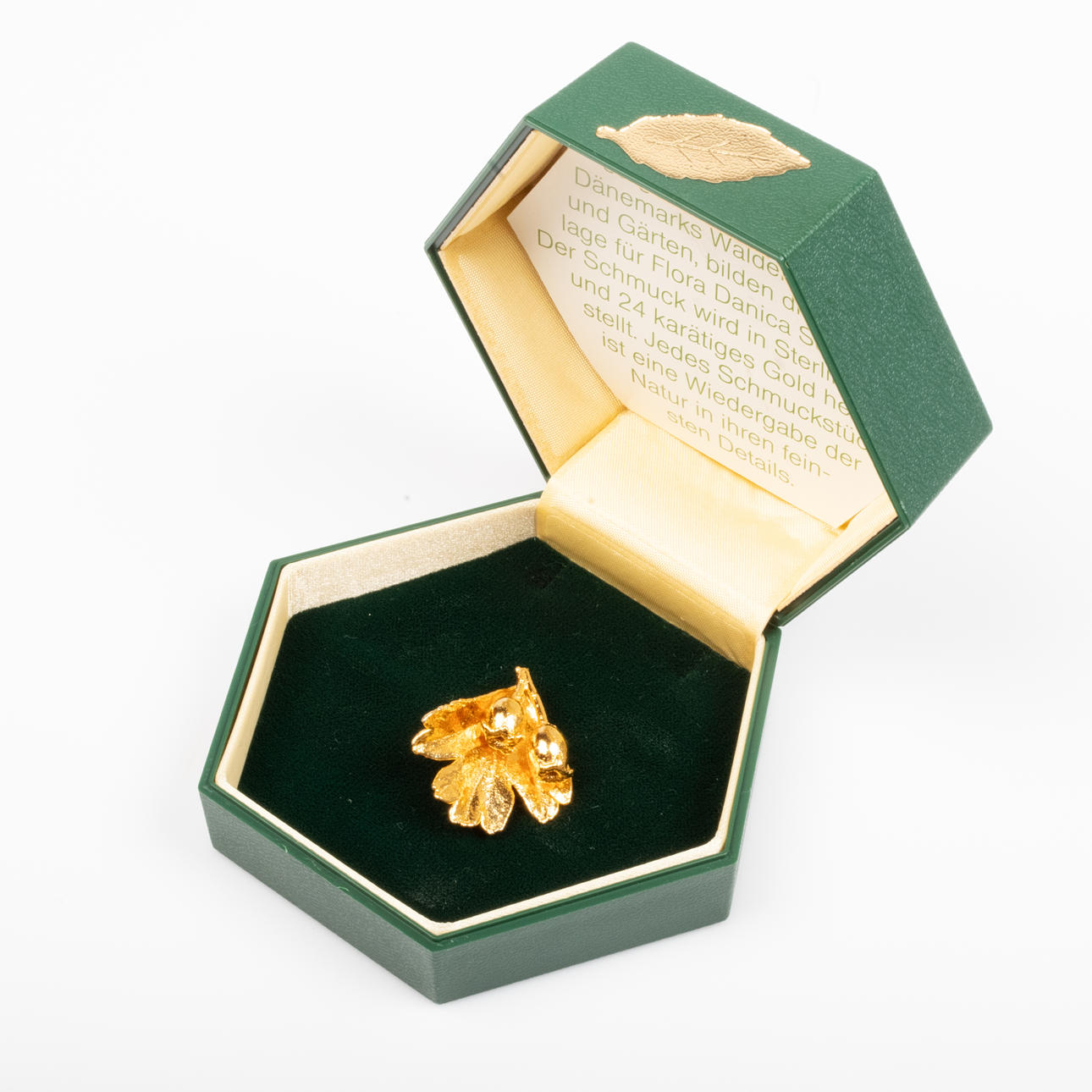 BROSCH, förgyllt silver, Flora Danica.