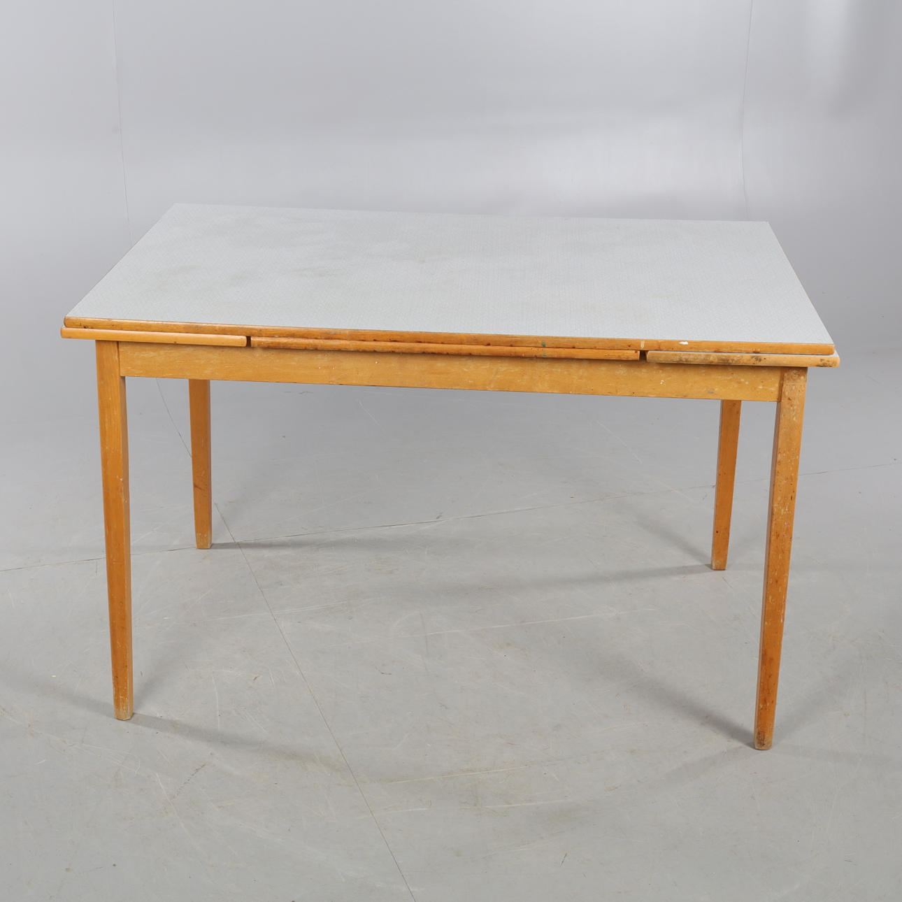 BORD, PERSTORP, VIRRVARR 1900-tal.