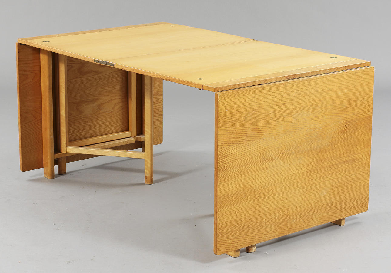 BRUNO MATHSSON. Slagbord "Maria Flap". Firma Karl Mathsson 1936.