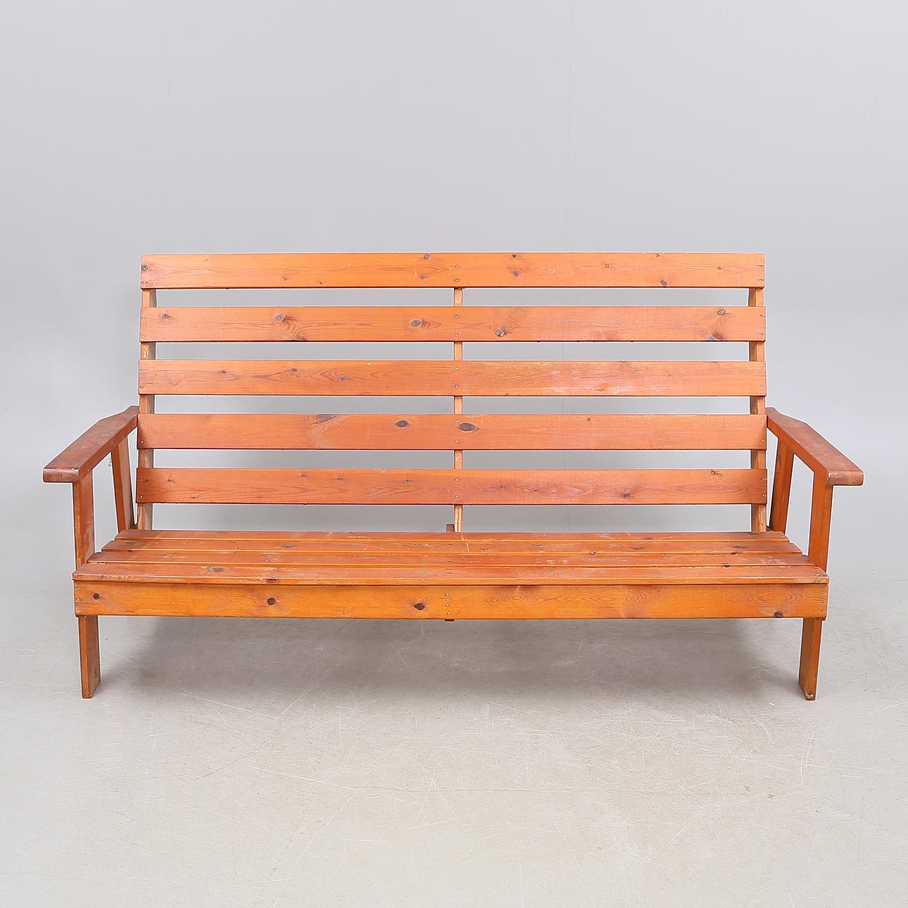 TRÄDGÅRDSSOFFA, trä, 1900-tal.