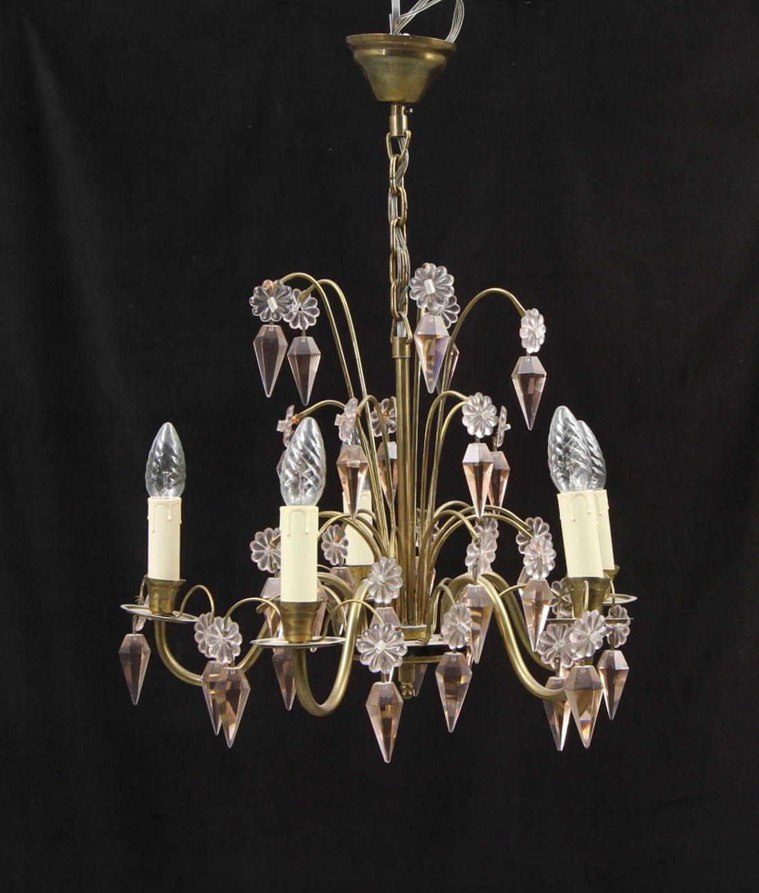 TAKLAMPA med prismor, 1900-tal. Total höjd 58 cm.