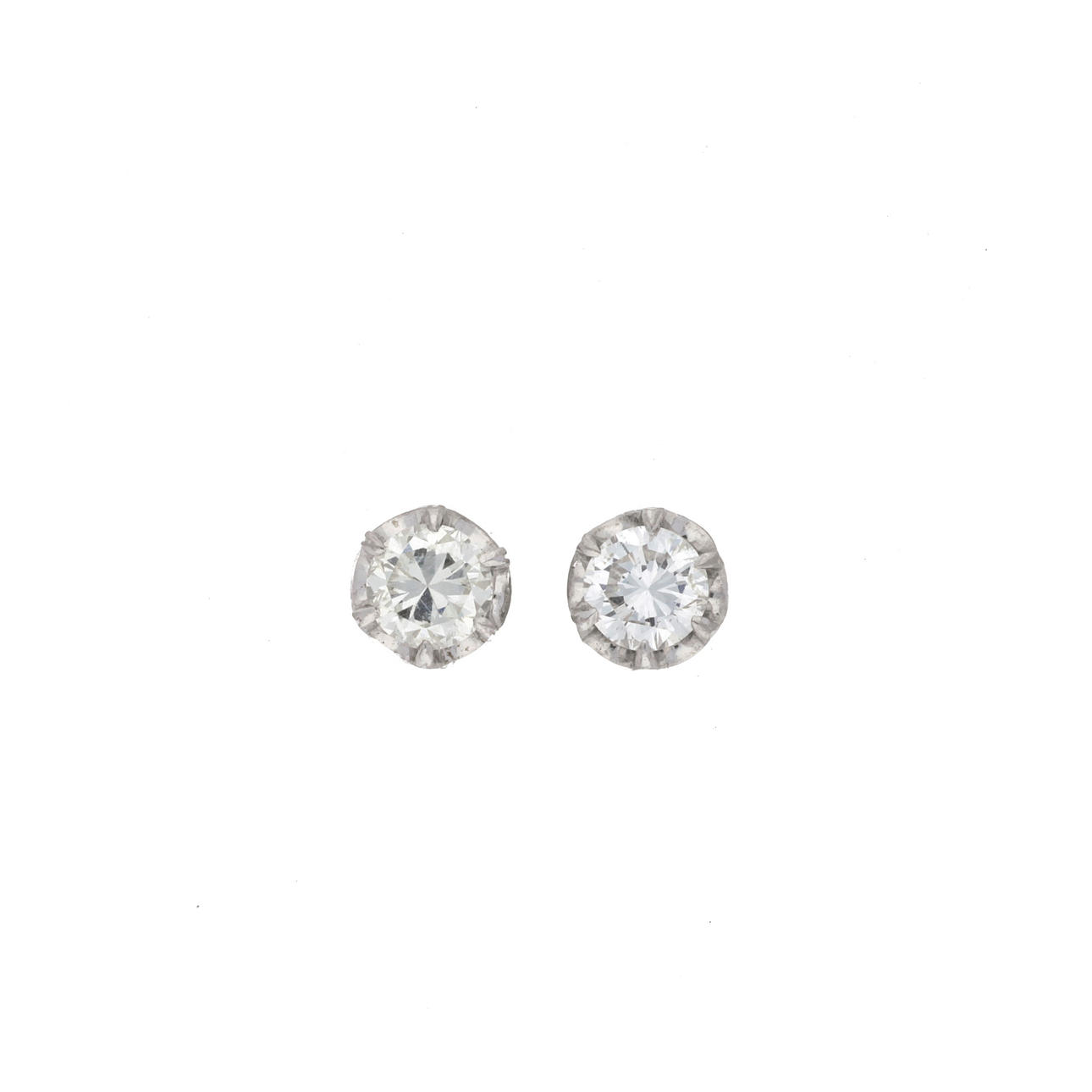 Pendientes de diamantes.