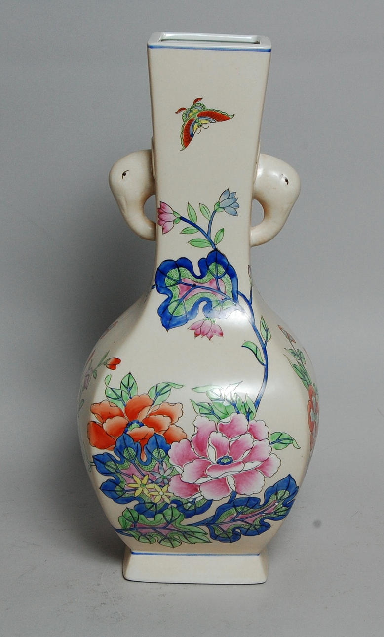 URNA, porslin, Kina.