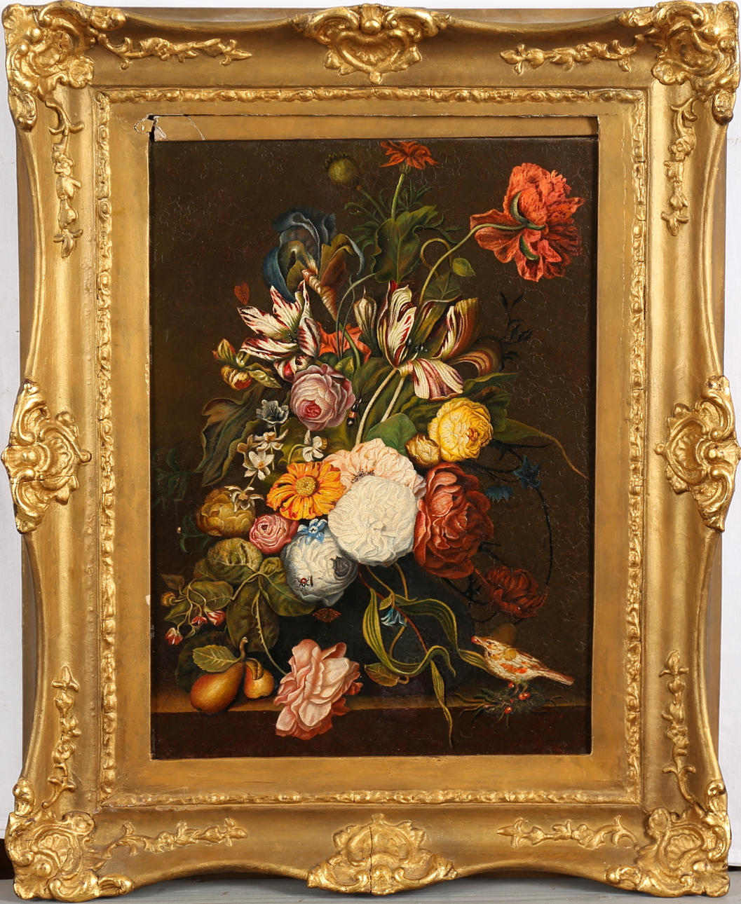 OIDENTIFIERAD KONSTNÄR. Stilleben med blommor och fågel. Olja på duk, osignerad. 1800-tal, möjligen Danmark.