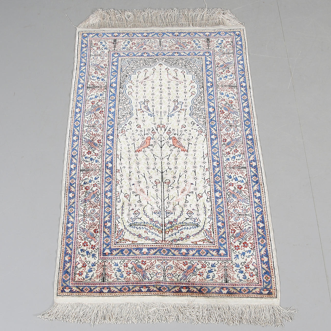 PRAYER MAT, oriental, with silk, 114 x 69 cm.