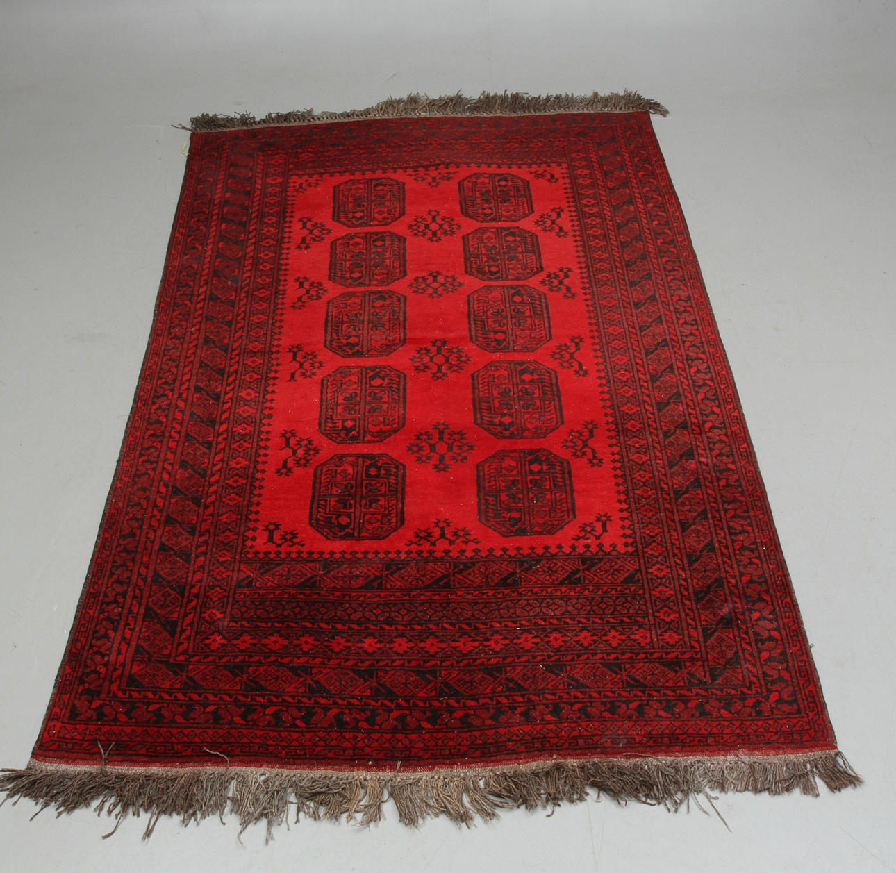 MATTA, orientalisk, ca 235 x 155 cm.