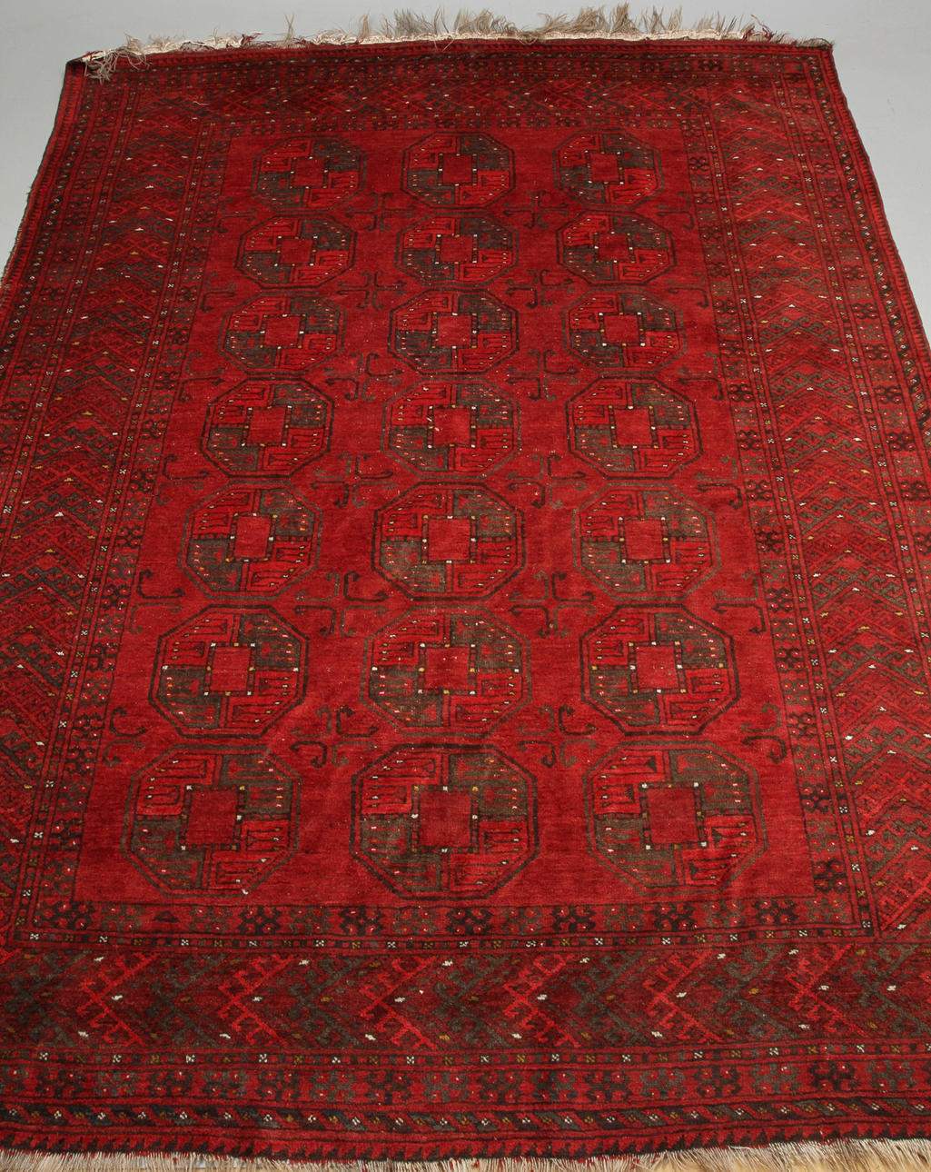 MATTA, orientalisk, ca 332 x 262 cm.