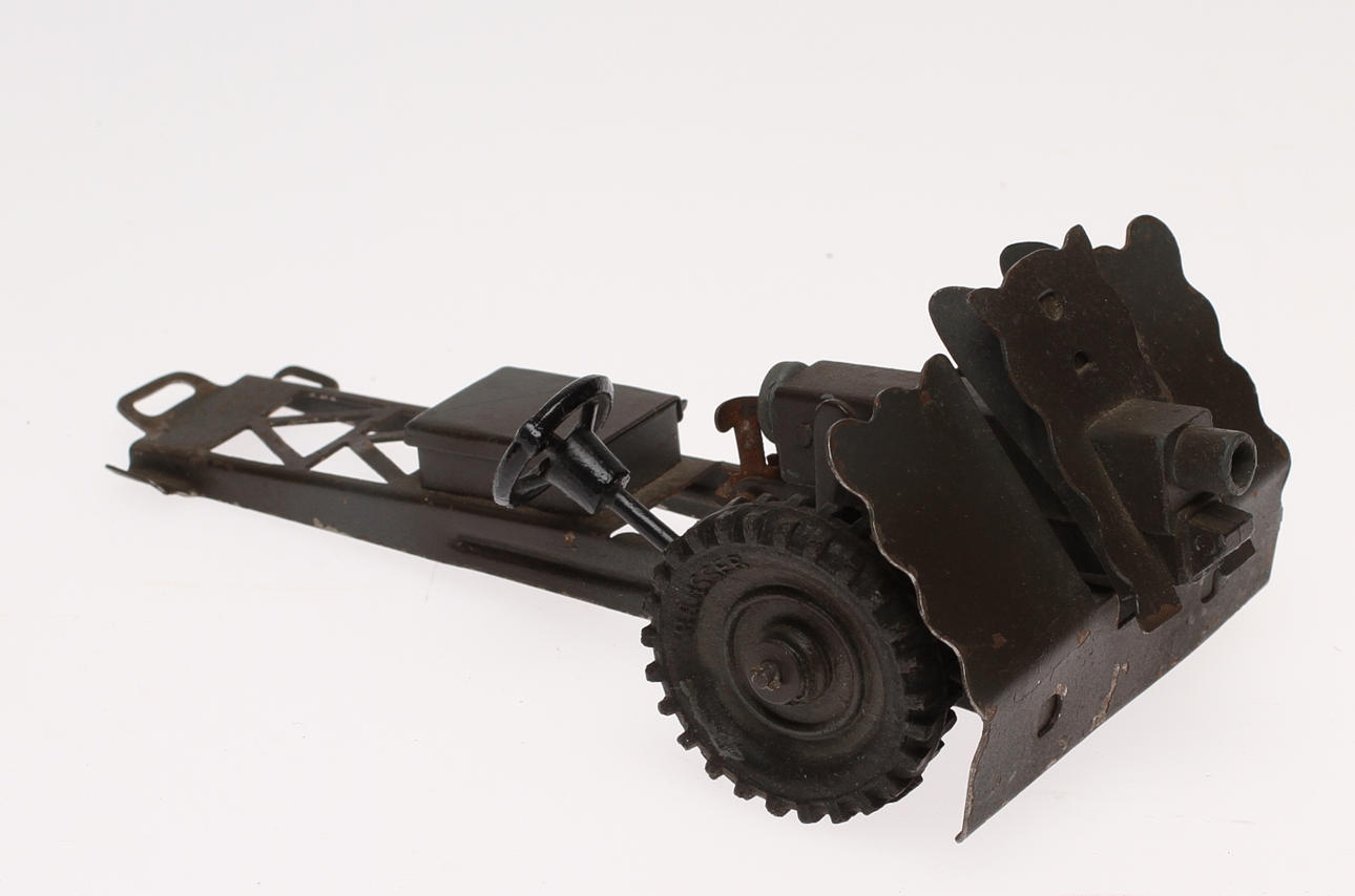 HAUSSER lätt infanterikanon, 1940-tal, grå, massahjul.