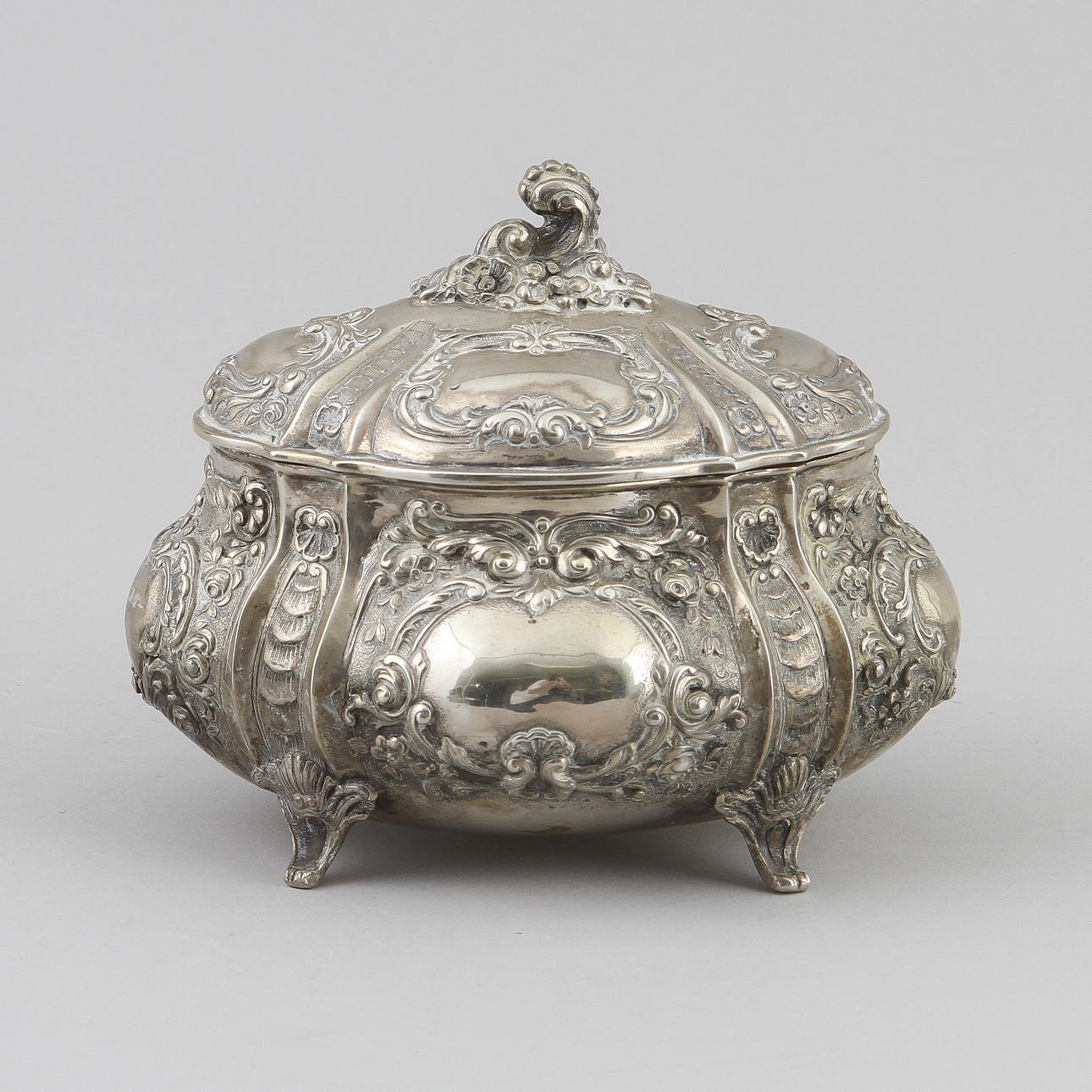 SUGAR BOX, silver, rococo style, about 420 grams. Silver & Metals ...