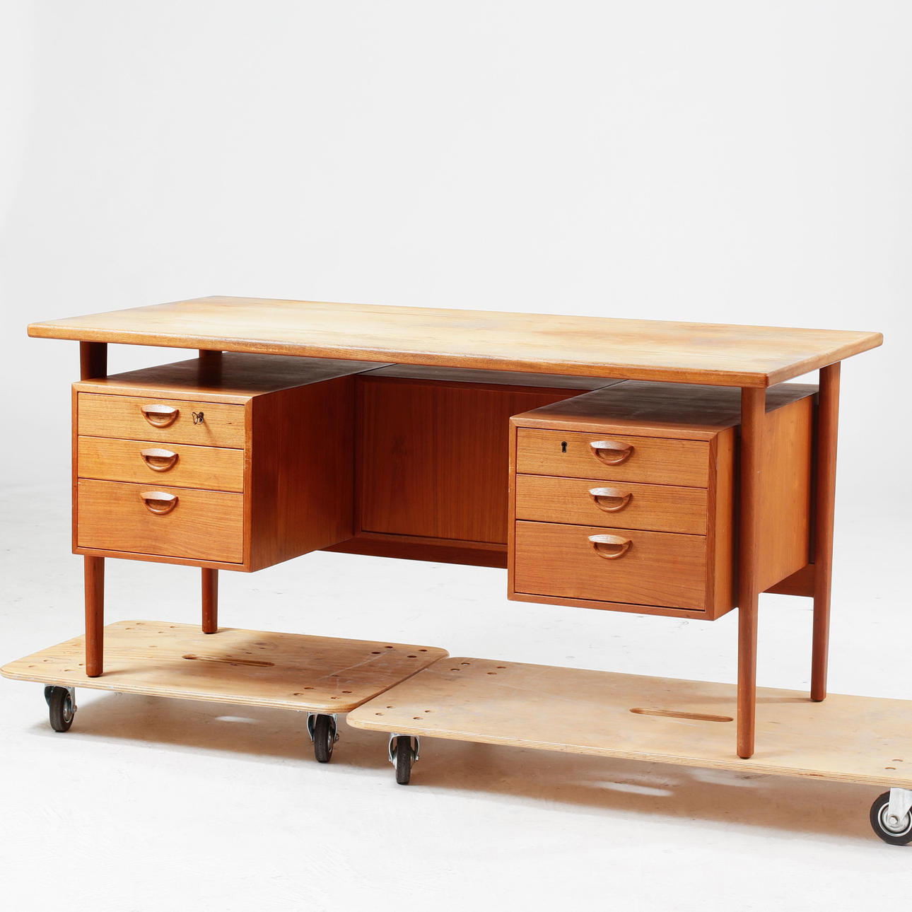 DESK, BB/WG Finland.