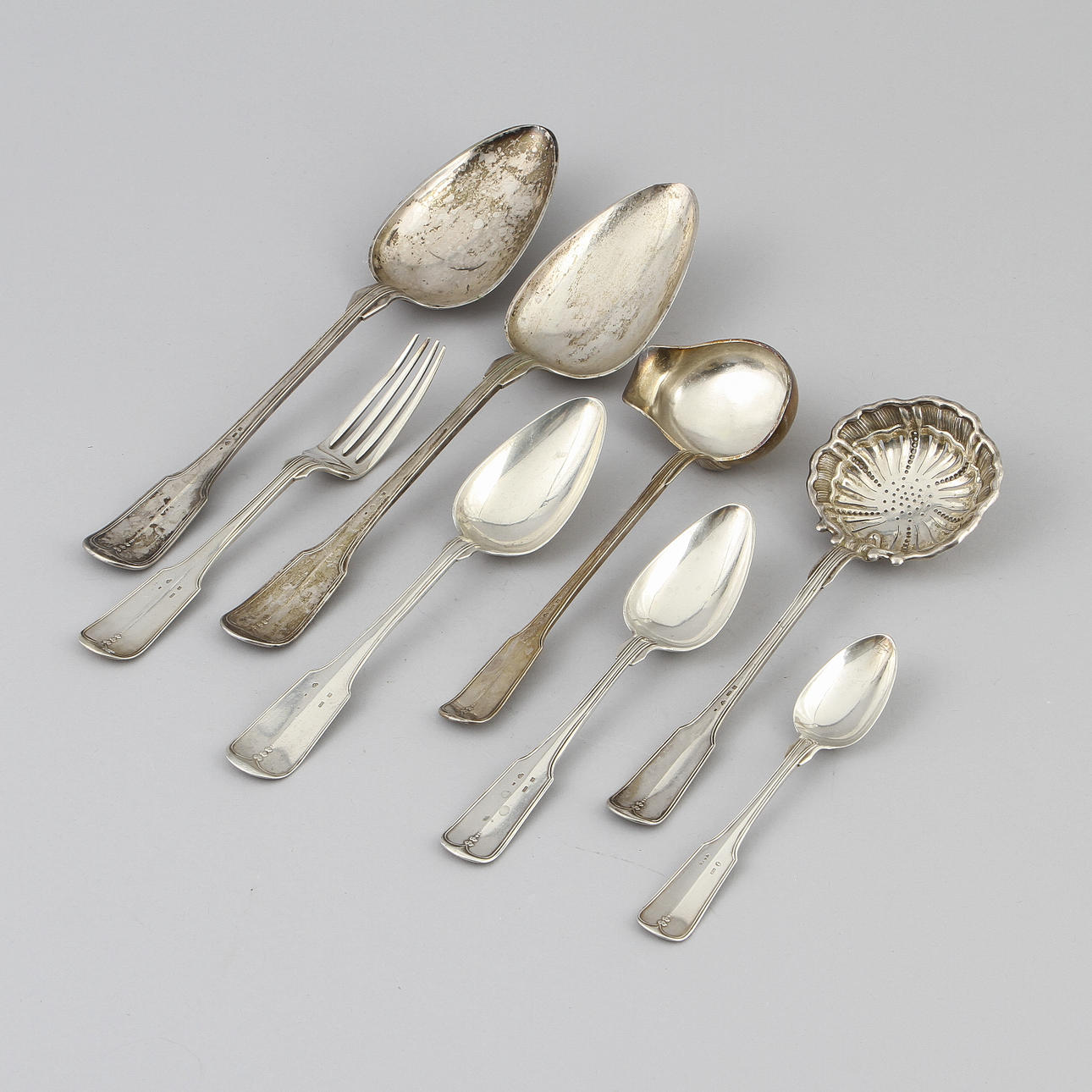 BESTICK, 69 delar silver, 1864, ca 4600 gram.