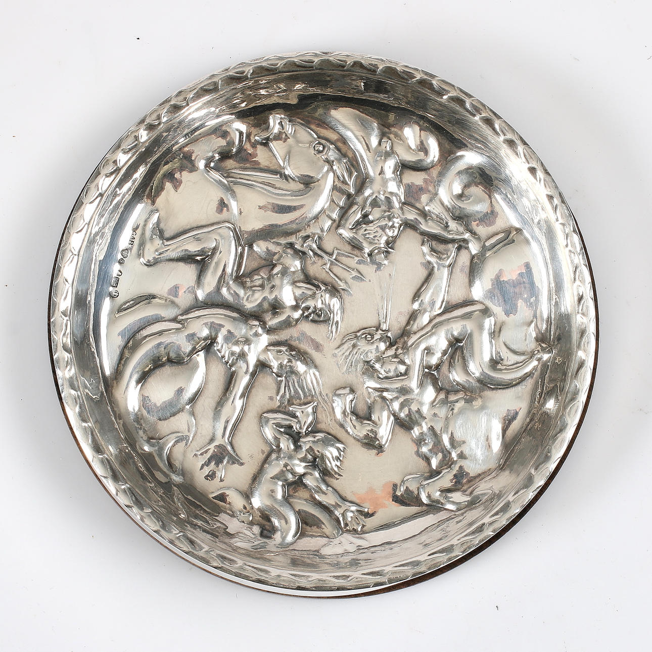 FAT, silver och trä, efter Carl Milles, "Vindarnas lek", GAB 1946.