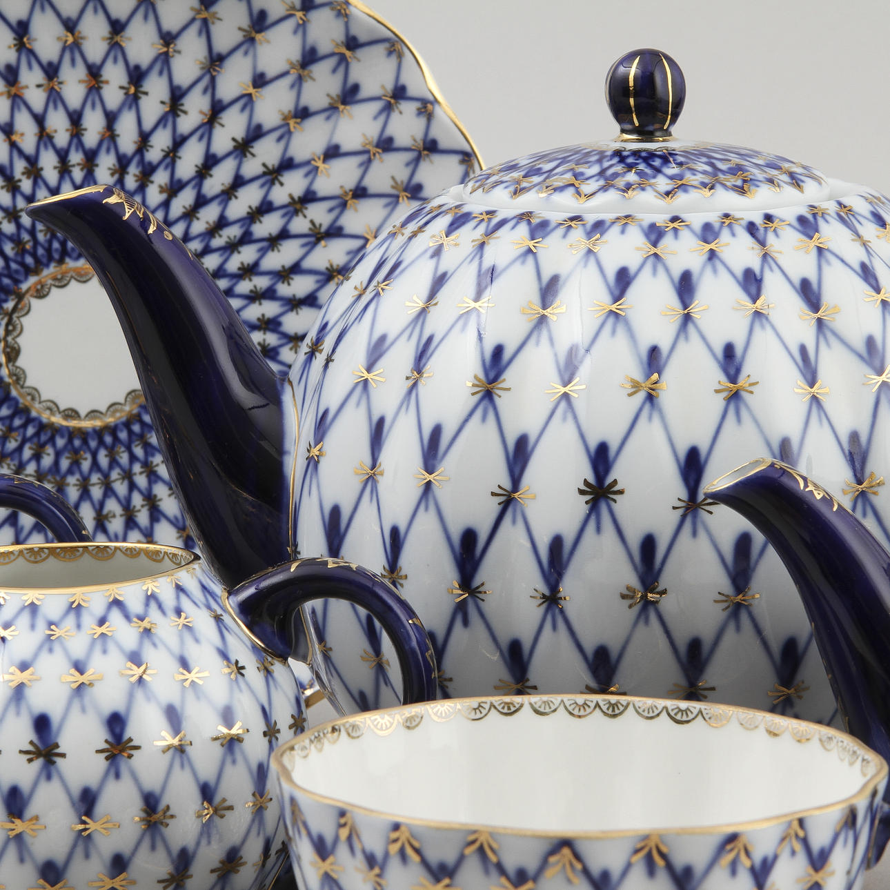 TESERVIS, 17 dlr. Lomonsov Porcelain Factory. "Cobolt net".