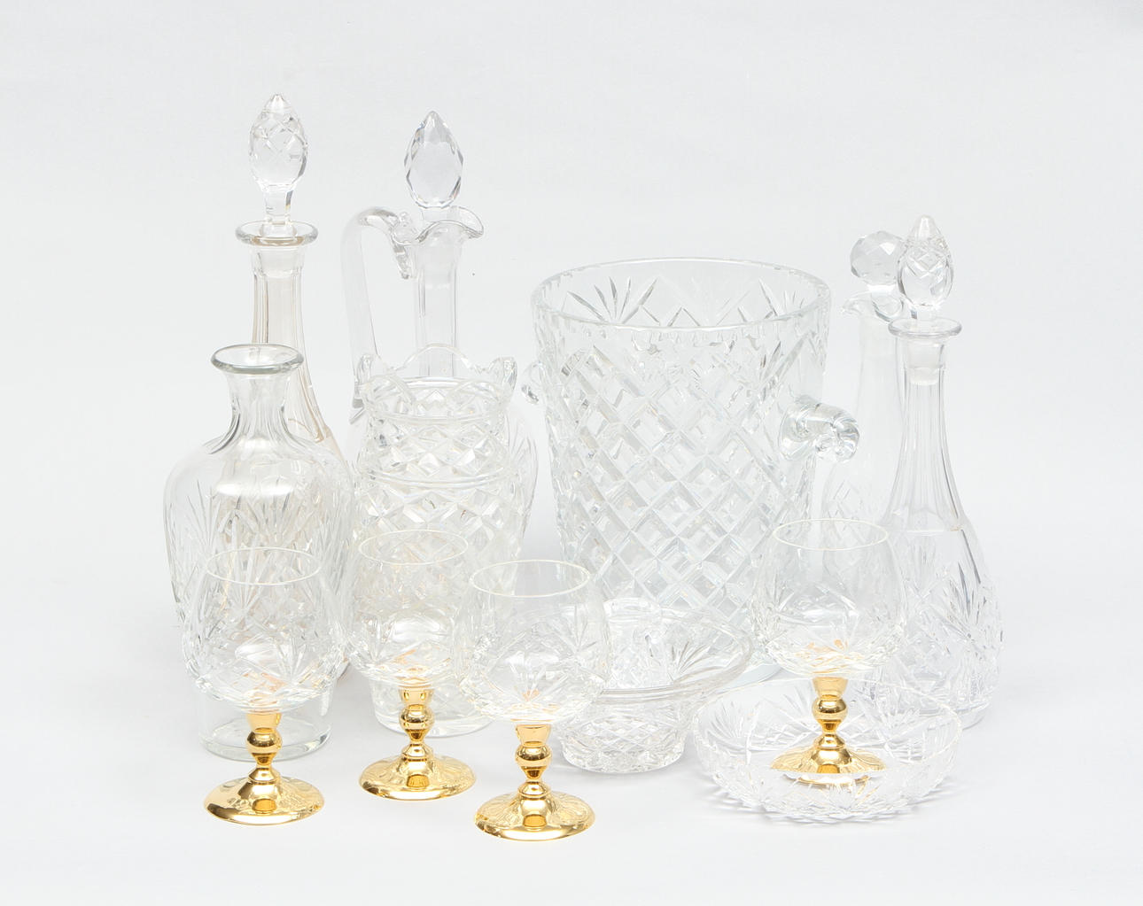 PARTI GLAS, 14 delar. Bland annat vinkyl. 1900-tal.