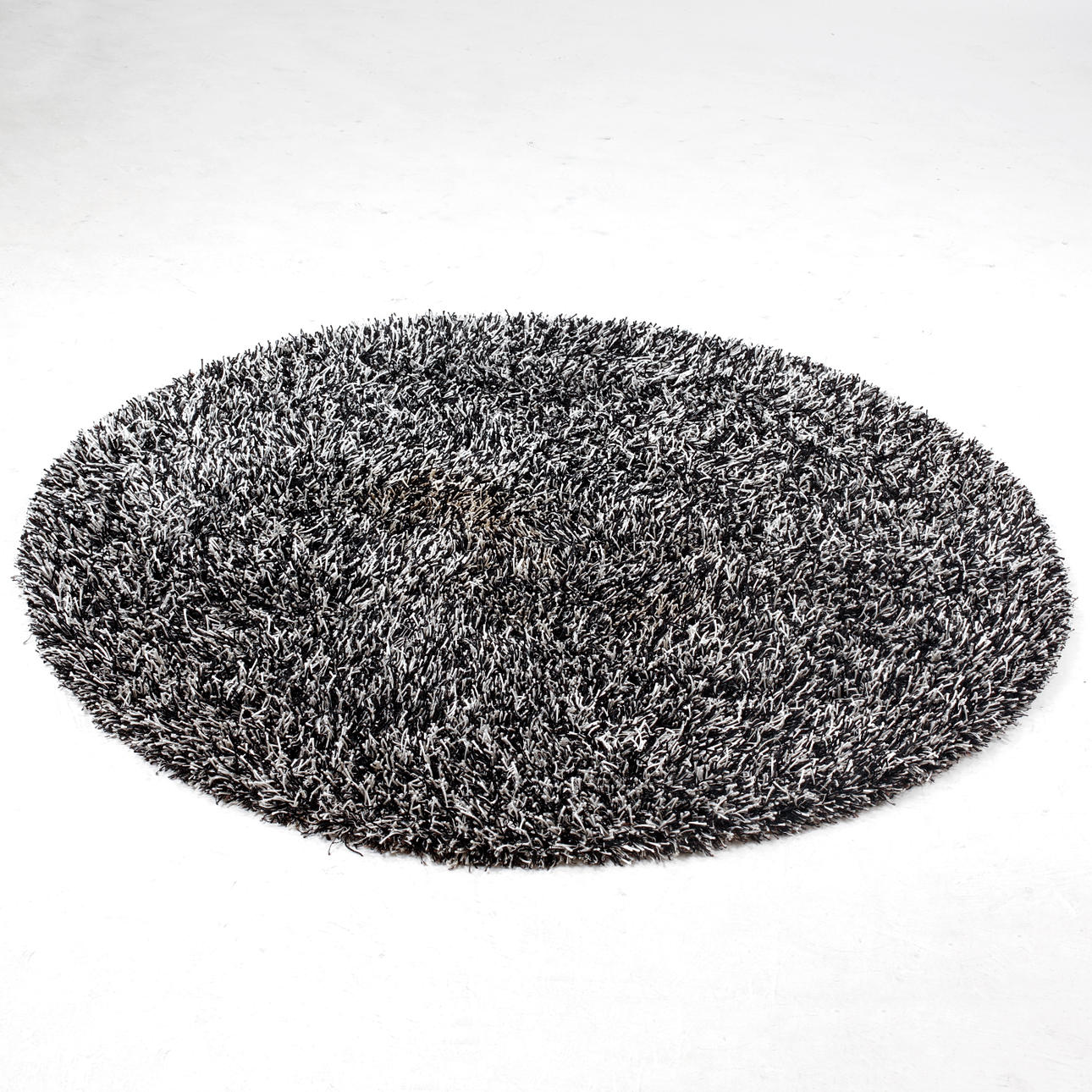 MATTA, rund, diameter 180 cm.