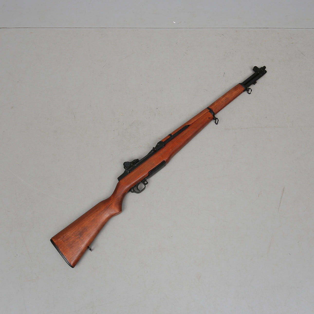 GEVÄR, replika efter "M1 garand rifle" 193, Denix.