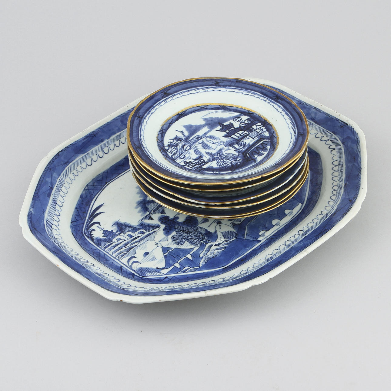 FAT samt TALLRIKAR, 6 st, porslin, Kina, Jiaqing(1796-1820).