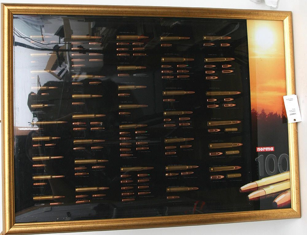 (126) PATRONTAVLA, svensk, fabrikat Norma.