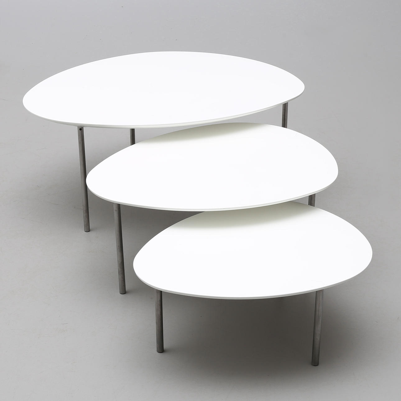 SOFABORD, TRE STK, "ECLIPSE", Jon Gasca til Stua, Spanien.