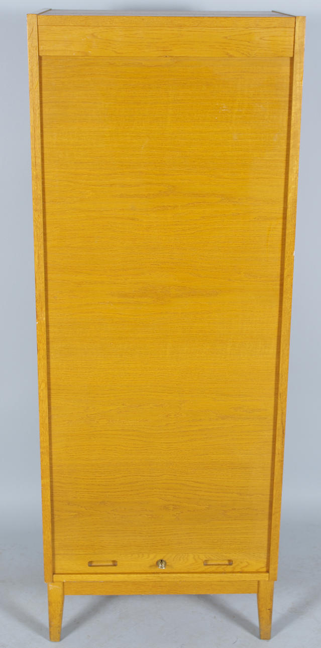 ARKIVSKÅP med jalusidörr, ek, 1960-tal.