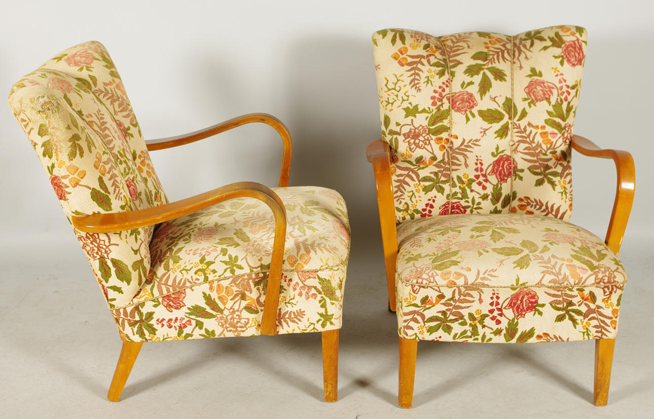 FÅTÖLJER, 1 par, ek, 1940/50-tal.