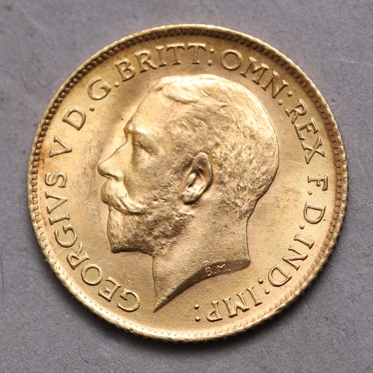 MONEDA, 1/2 Soberano, Jorge V, Oro 22k, Inglaterra.