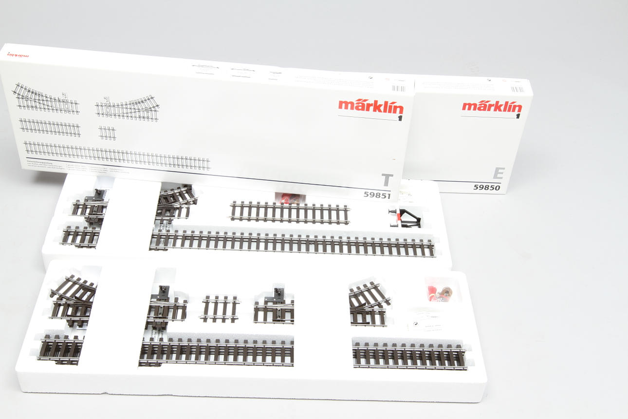 MÄRKLIN MAXI RÄLSSATS 59850 och 59851 i originalkartong.