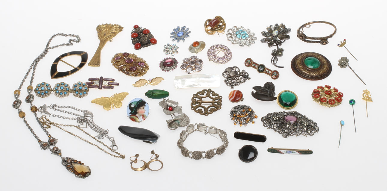 BIJOUTERIER, 1900-tal.